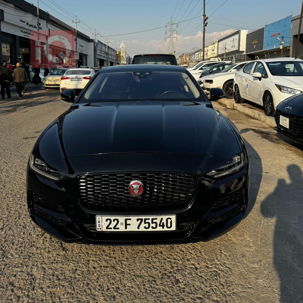 جاگوار XE